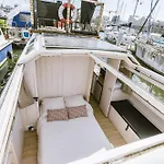 ספינת מלון Nightboat Peniche *