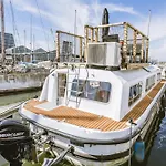 Botel Nightboat Peniche Bordeaux