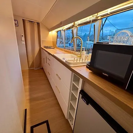 Nightboat Péniche Bateau-hôtel Bordeaux