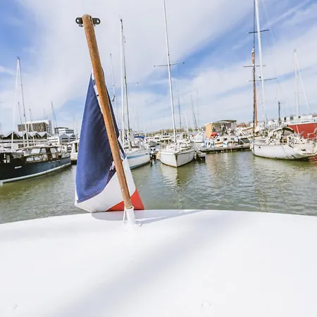 Nightboat Peniche Bordeaux