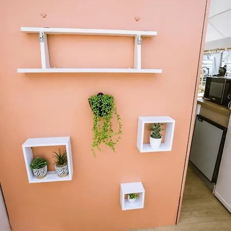 بوتيل Nightboat Peniche