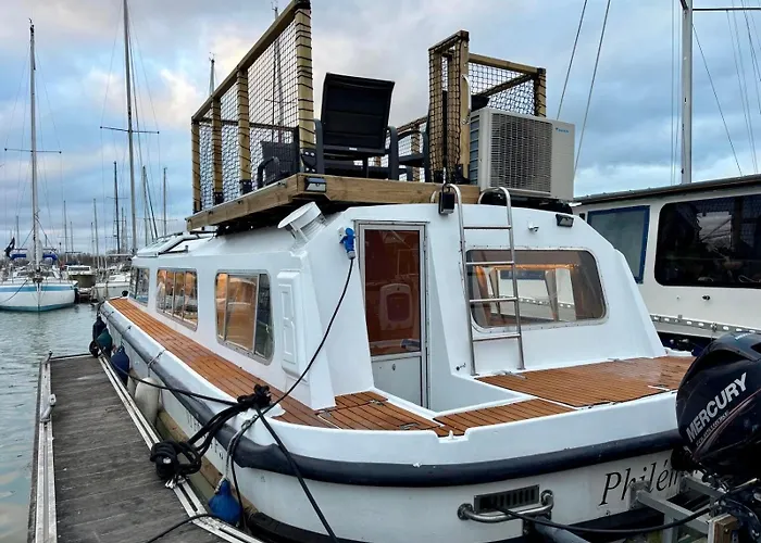 Bådhotel Nightboat Peniche *