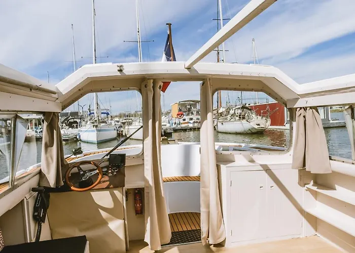 Nightboat Peniche Bordeaux