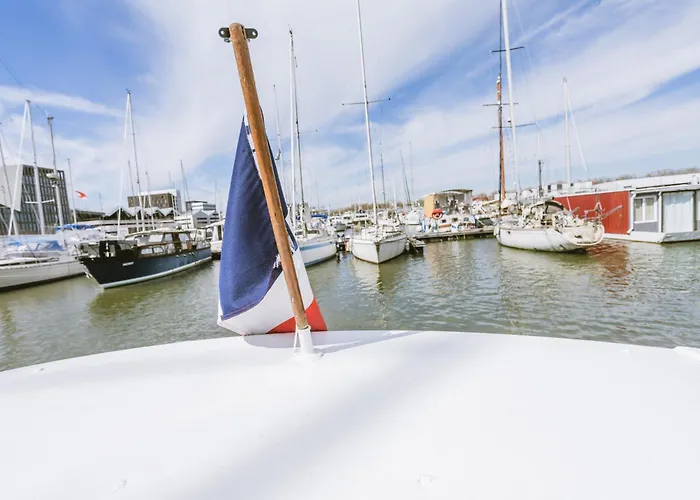 Nightboat Peniche Bordeaux