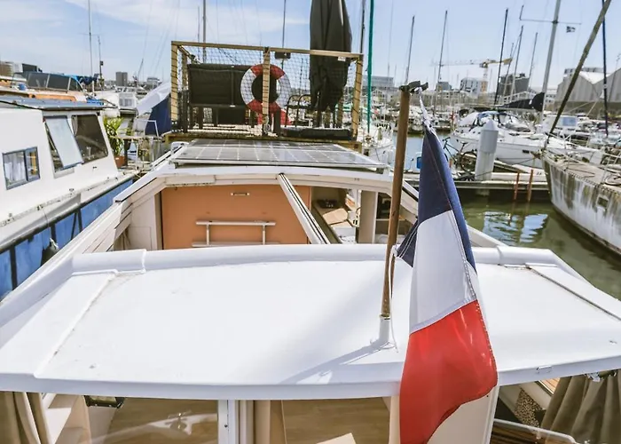 Bådhotel Nightboat Peniche *