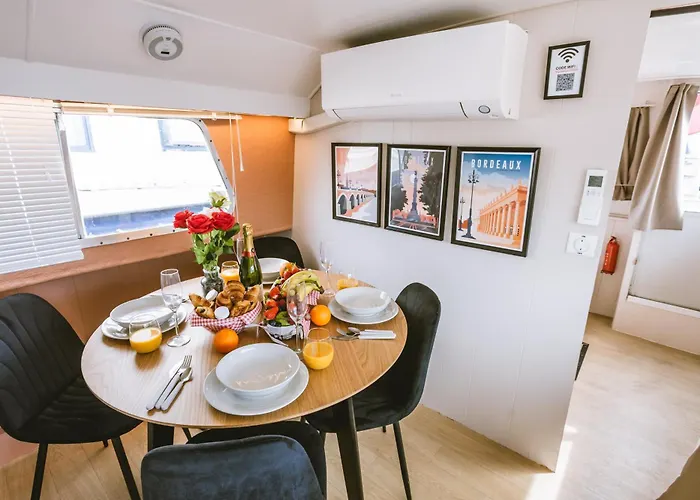 보트호텔 Nightboat Peniche 보르도