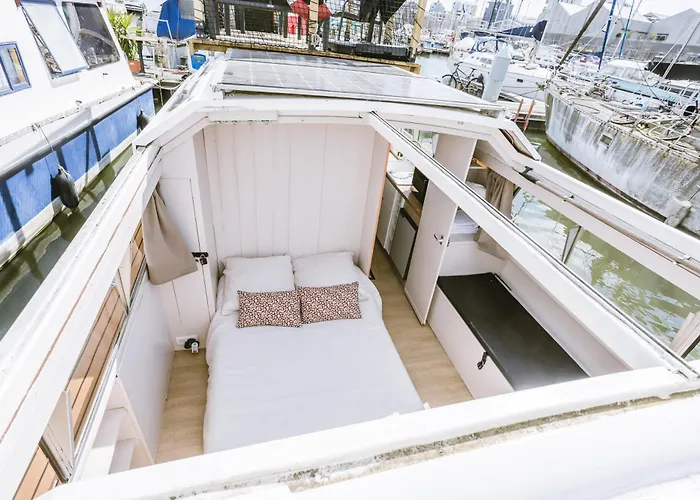 Nightboat Péniche Bordeaux