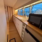 Nightboat Peniche 船上ホテル ボルドー
