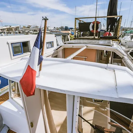 Nightboat Peniche 船上ホテル